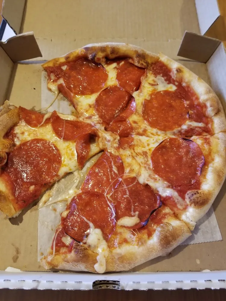 12 Pepperoni Pizza